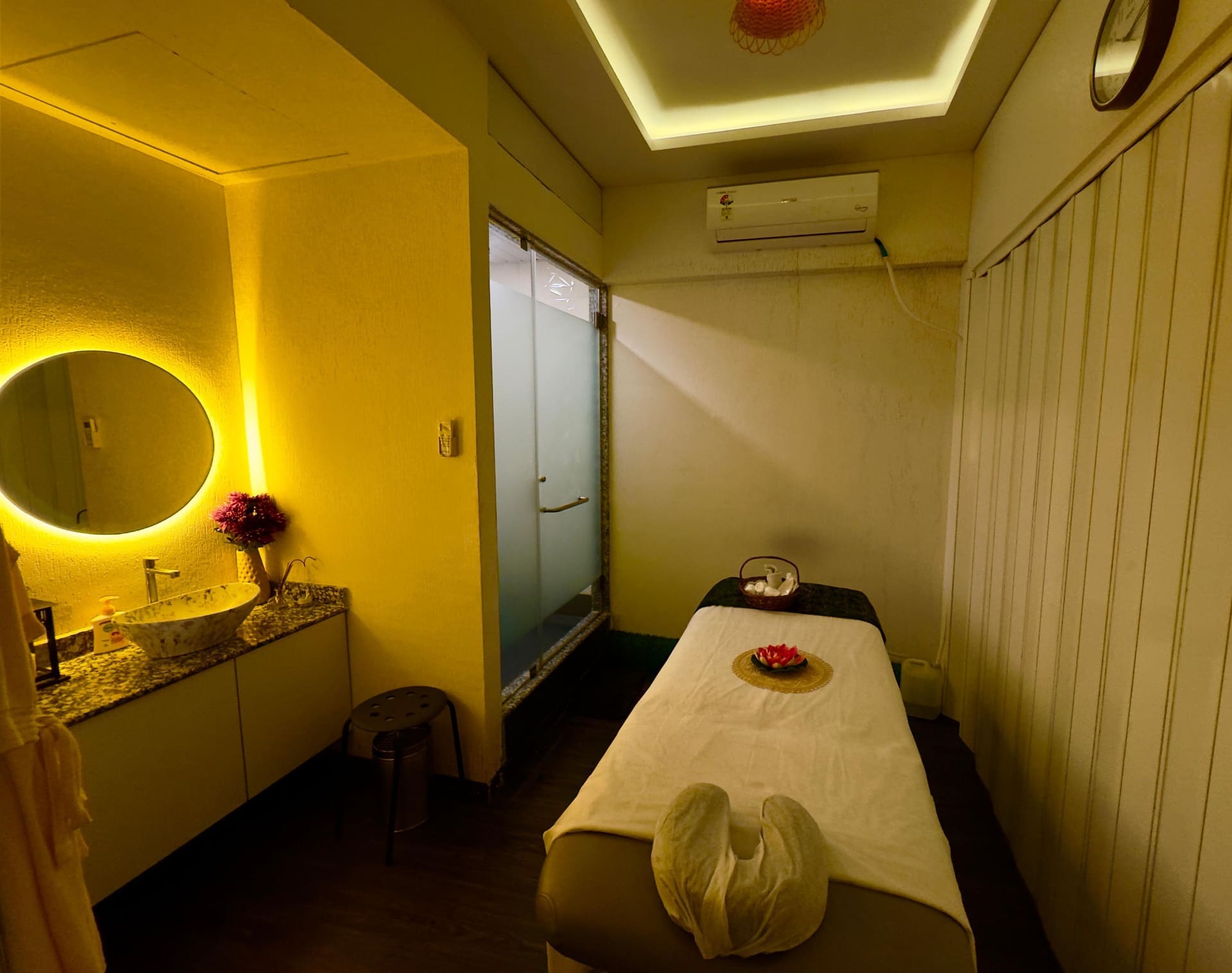 Supen Spa Interior 8